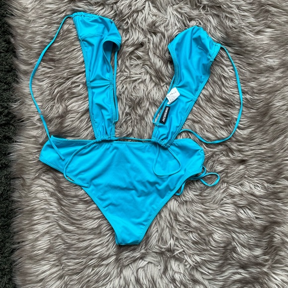 Jacquemus Blue ‘Le Bas Tropea’ Bikini Set - Picture 4 of 10